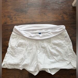White maternity shorts